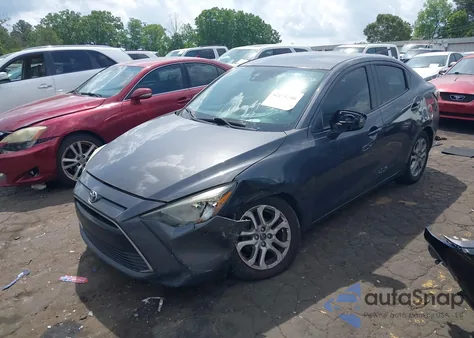 2017 Toyota Yaris Ia из США, поврежденный, VIN 3MYDLBYV3HY150188